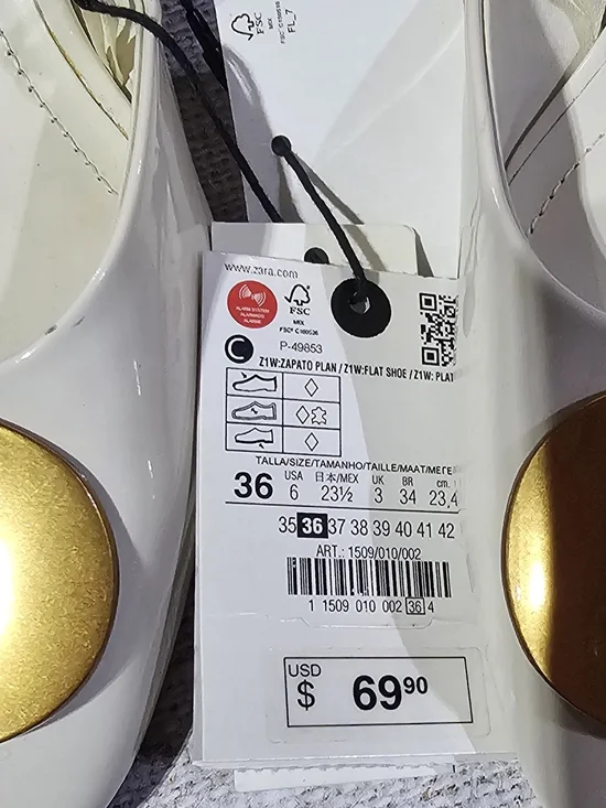 Zara White Patent Block Heel Sandals with Gold Toe Plaque Size 6 New With Tags - Picture 3 of 7